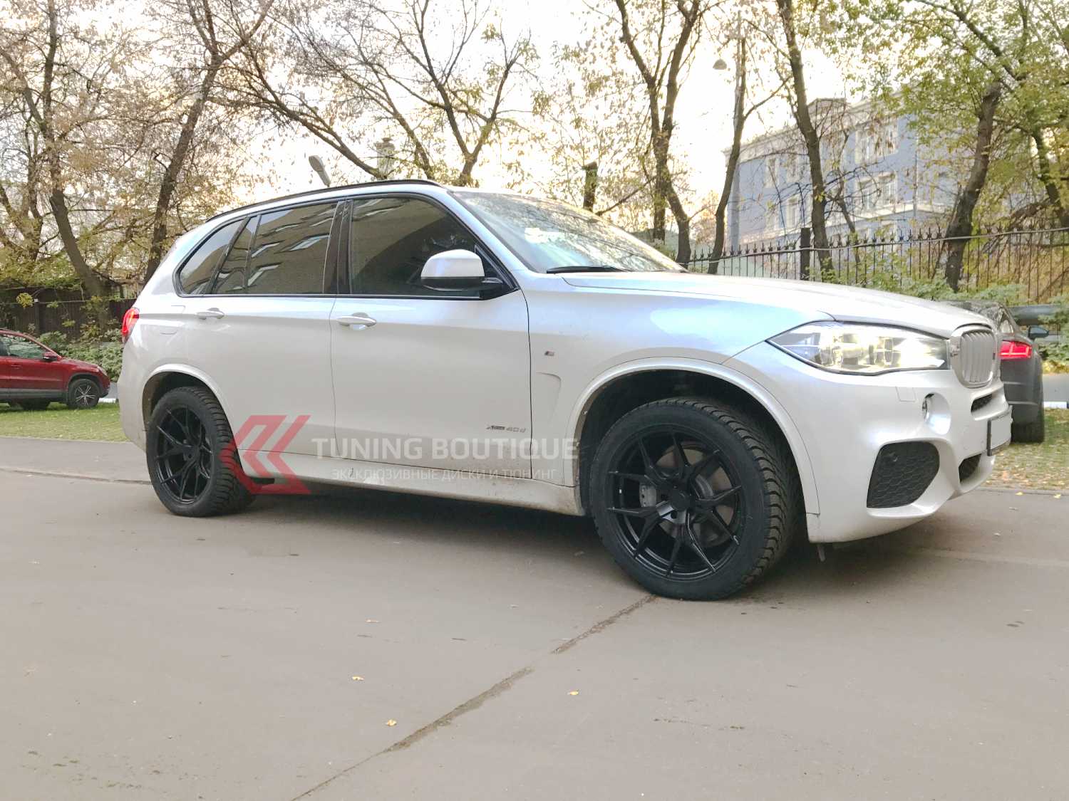 BMW X5 на 20" дисках Rohana RFX5 Matte Black  фото 2